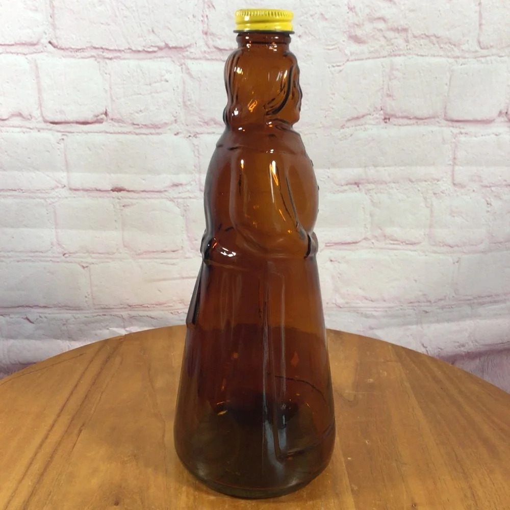Vintage Mrs. Butterworth’s Amber Glass Syrup Bottle with Metal Screw On Cap - Picture 4 of 9